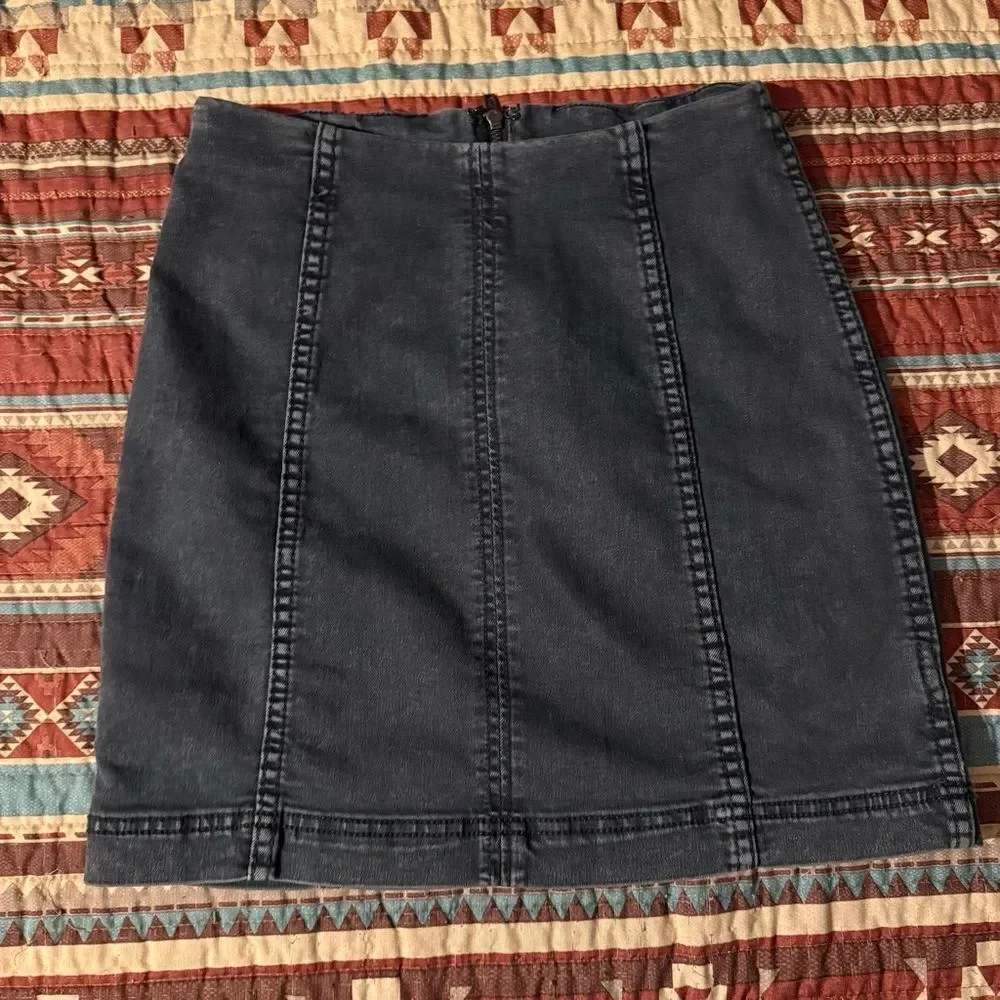 Free People Denim Skirt size 2